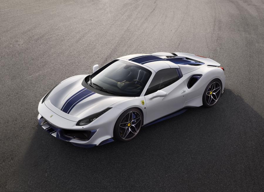  Ferrari 488 Pista Spider 2018 года  (фото 7 из 11)